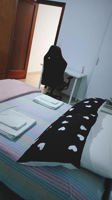 Habitaciones Comodas تافيرنيس دي فالدينيا المظهر الخارجي الصورة